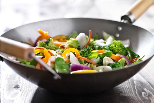Gesunde und einfache 15-Minuten-Gerichte: Gemüsepfanne-Rezept
